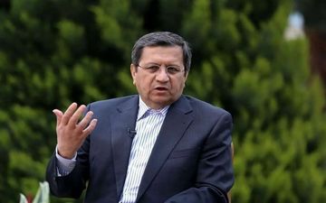 تشویق حضار از سخنان وزیر اقتصاد + ویدئو