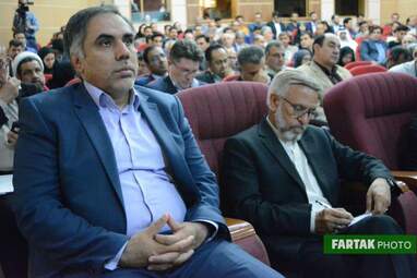 همایش سرایه گذاری مدیریت شهری کرمانشاه در هتل پارسیان 
