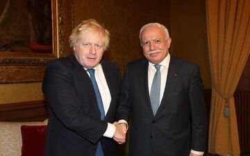 جانسون: قدس باید پایتخت فلسطین و اسرائیل باشد