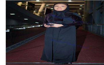 مانتو خاص و متقاوت بازیگر زن مشهور سینما و تلویزیون + عکس