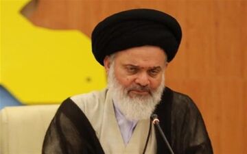 آخرین وضعیت آیت‌الله حسینی‌بوشهری؛ وضعیت عمومی امام جمعه قم مساعد ‌است
