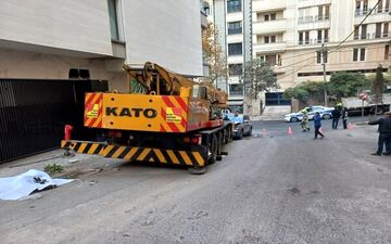 
جرثقیل ۴۰ تنی قاچاق در اصفهان کشف شد
