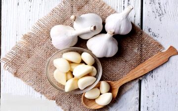 تفاوت خوردن سیر خام و پخته از لحاظ خواص