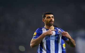 طارمی امشب توپ طلای فوتبال پرتغال را می‌برد