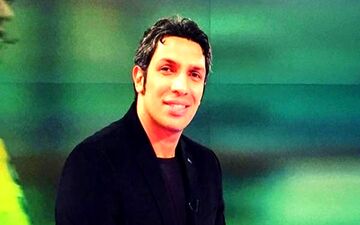 گشت و گذار فوتبالیست معروف و همسرش در دیوارچین/عکس