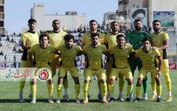 پیروزی شاگردان رجب زاده مانع از هت تریک در شکست شد/ صعود فجر به رده دوم جدول لیگ یک
