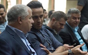  کمک مالی کریمی و پروین به باشگاه پرسپولیس رسید 