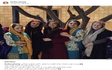 تیپ جالب بانوان هنرمند در محوطه فرهنگسرای نیاوران (عکس)