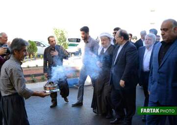 محمدشریعتمداری وزیر کار و رفاه اجتماعی در کرمانشاه
