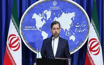 خطیب زاده: در انتظار روشن شدن نتیجه تحقیقات درباره علت وقوع حادثه برای دیپلمات سوئیسی هستیم

