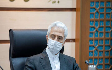وزیر علوم: در تولید علم و انتشار آن در منابع علمی داخلی و خارجی تلاش‌های مستمر و موفقی داشته‌ایم