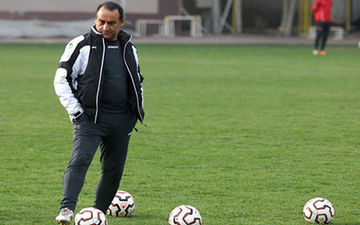 نیمکت پرسپولیس نگران‌کننده است/ غیبت بازیکنان اصلی می‌تواند باعث رو شدن پدیده شود