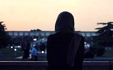 خودکشی مادر جوان و قتل دختر 8 ساله اش ! / پیامک هایی که به شوهر و پدرشوهرش فرستاد !