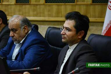 نشست اولین کارگروه ثبت طبیعی منطقه اورمانات با حضور استاندار 