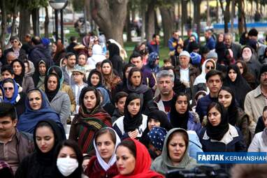 کرمانشاهیان با تخم مرغ های رنگی به استقبال بهار رفتند به روایت تصویر