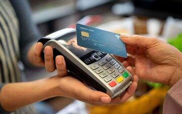 ادعای عجیب رئیس کمیسیون اجتماعی مجلس درباره افزایش ۷۰۰هزار تومانی مبلغ کالابرگ 