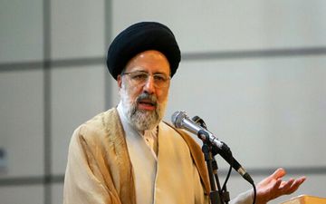 رئیسی: توزیع کالا با کالابرگ روش موثری برای جلوگیری از احتکار و رسوب کالای اساسی است
