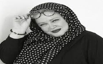 پوشش و میکاپ بهاره رهنما به همراه مادرش