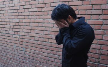  "کلاهبردار حرفه‌ای" ۱۰۰ میلیارد تومان پول متقاضیان وام را بالا کشید