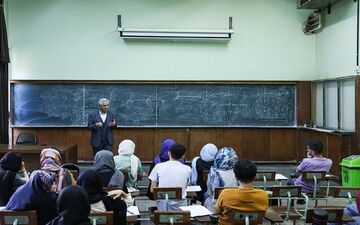 آغاز  رسمی سال تحصیلی دانشگاه‌ها

