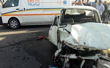 یک کشته و 9 مصدوم در تصادف تندر با پیکان در نائین