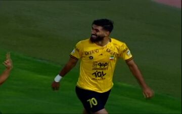 دبل مغانلو گل چهارم سپاهان به پیکان + ویدئو