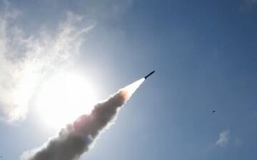 انحدام یک پهباد هرمس اسراییلی توسط پدافند ارتش+عکس