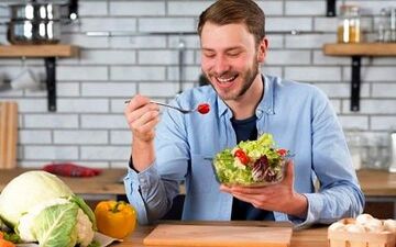  بهترین زمان شام خوردن چه زمانی است؟
