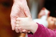 آغوش باز خانواده‌ها برای پذیرش ۶۳ کودک بی‌سرپرست کرمانشاهی/۹ کودک بیمار هم تنها نماندند
