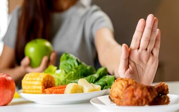 اگر قصد کاهش وزن دارید؛ این مواد غذایی باعث افزایش اشتها می‌شوند
