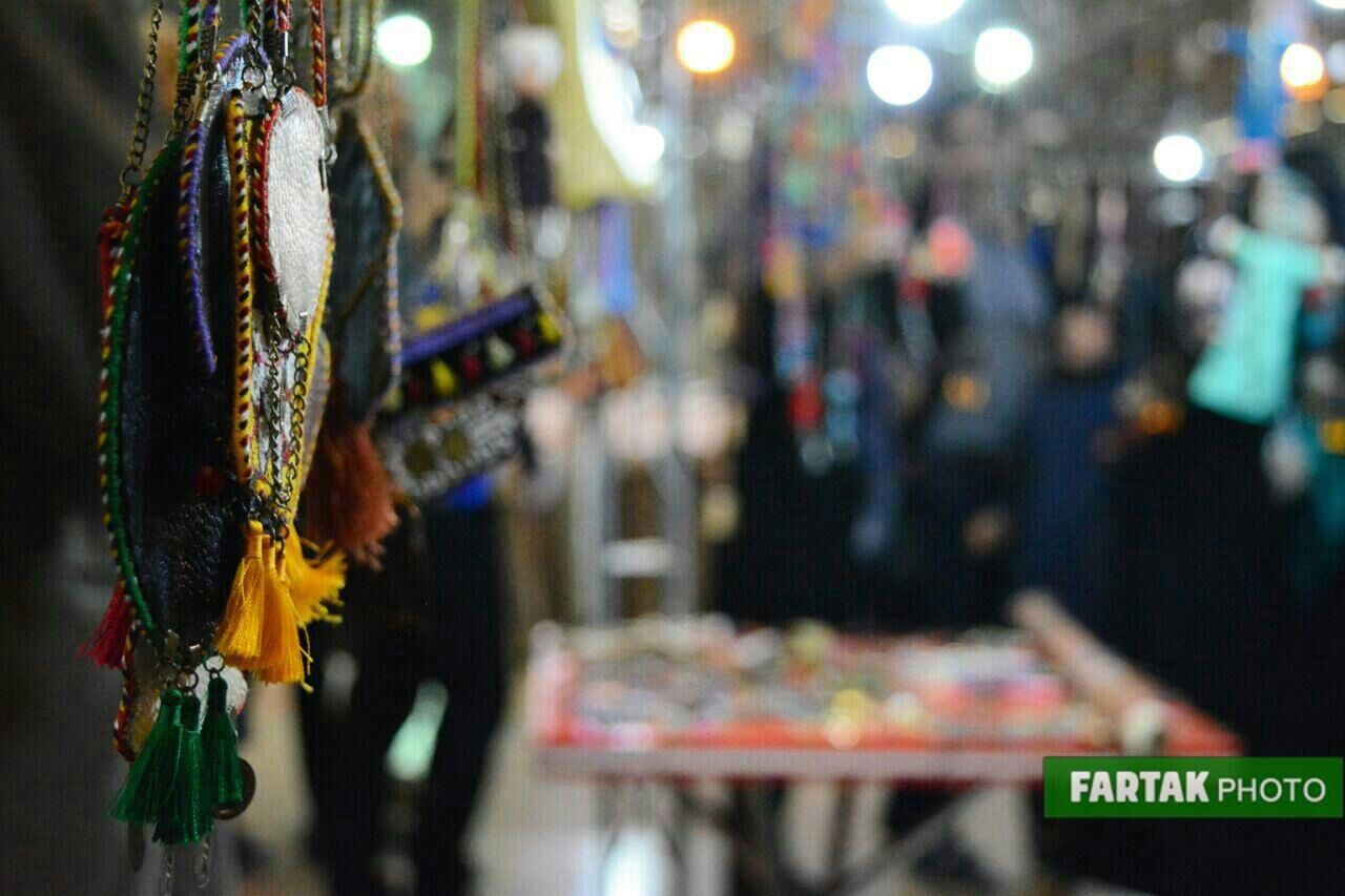 گزارش تصویری / جشنواره اقوام، نمایشگاه سوغات و صنایع دستی در کرمانشاه
