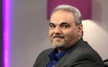 جواد خیابانی به استقبال جوانان از رونالدو واکنش نشان داد| زندگی رونالدو چیزی جز سلامت نبوده است!