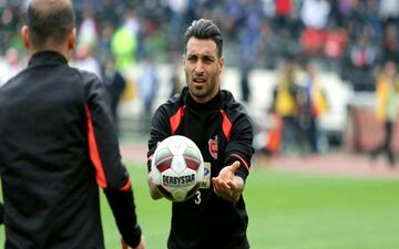 مدافع پرسپولیس به دیدار دکتر کیهانی رفت