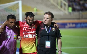 هافبک جوان فولاد: انگار با کامیون تصادف کردم!