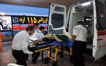 واژگونی سرویس مدرسه در شیراز/حال 3 مصدوم ‌بد گزارش شده است