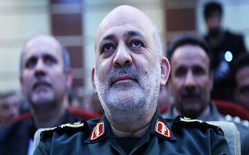 موشک‌های بسیار دقیقی داریم که رسانه‌ای نکرده‌ایم/ امروز کارگردان صحنه‌ایم