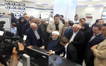  رئیس جمهوری سه طرح پتروشیمی را در عسلویه افتتاح کرد