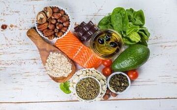 با این مواد غذایی قند خون خود را کنترل کنید