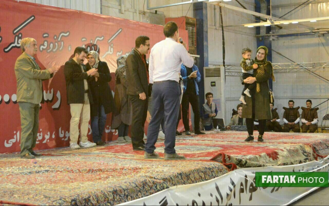 گزارش تصویری / جشنواره اقوام، نمایشگاه سوغات و صنایع دستی در کرمانشاه