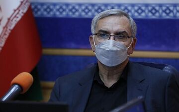 وزیر بهداشت: انواع خدمات در مرکز درمانی مرزی شهید سلیمانی ِ شلمچه ارائه می‌شود