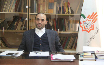 
معاون دادگستری اردبیل:
۷۰۰ زندانی جرائم غیرعمد در اردبیل چشم‌انتظار حمایت خیران هستند
