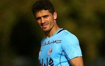 وریا به تمرینات گروهی استقلال بازگشت