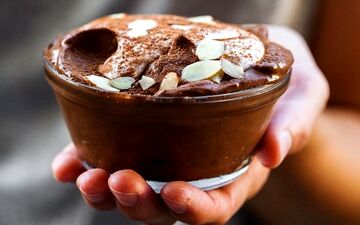 دسر برای رژیم وگان | موس شکلات گیاهی