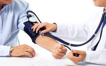 به هیچ وجه عصرها فشار خون اندازه گیری نکنید!