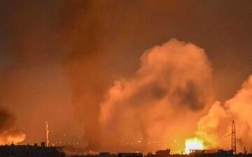 انفجار انبار مهمات در حومه درعا کار جنگنده‌های اسرائیل بود