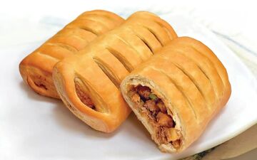 طرز تهیه اشترودل گوشت و سبزیجات؛ غذای رستورانی خوشمزه با طعمی بی‌نظیر