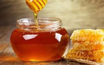 عسل طبیعی رنگ ثابتی ندارد
