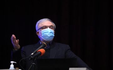 وزیر بهداشت از رونمایی واکسن کرونا «سپند» در وزارت دفاع خبر داد