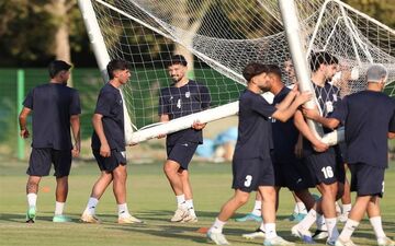 غیبت لژیونرها و تمرین اختصاصی ۲ پرسپولیسی