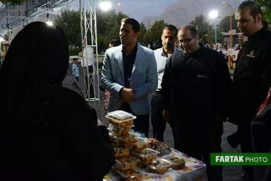 جشنواره گردشگری خوراک کرمانشاهی در شهر بازی 